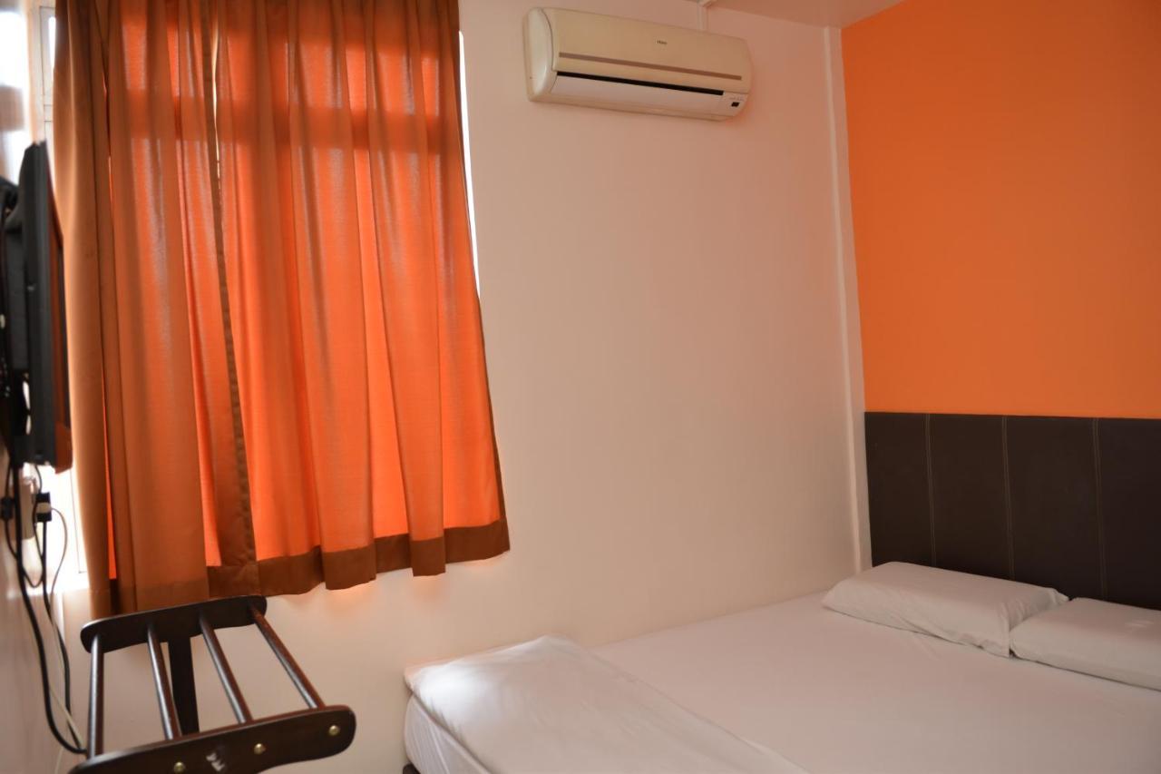 Gf Wonderful Hotel Pontian Kecil Exteriér fotografie